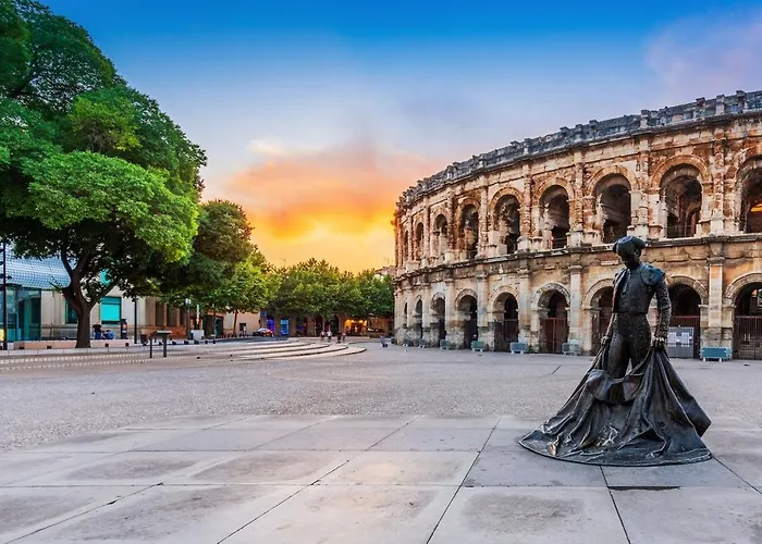 Center Parking Clim Wifi Bathroom